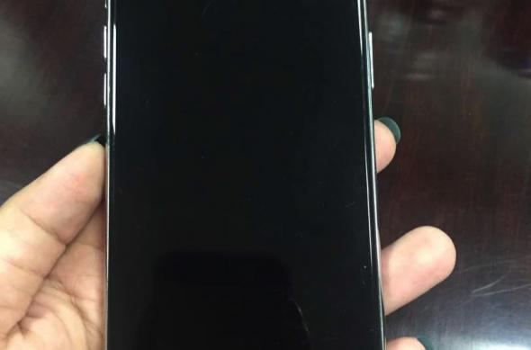 Galerie foto hands-on cu iPhone 8/ Edition (Leak): bgr-iphone-8-mockup-1.jpg