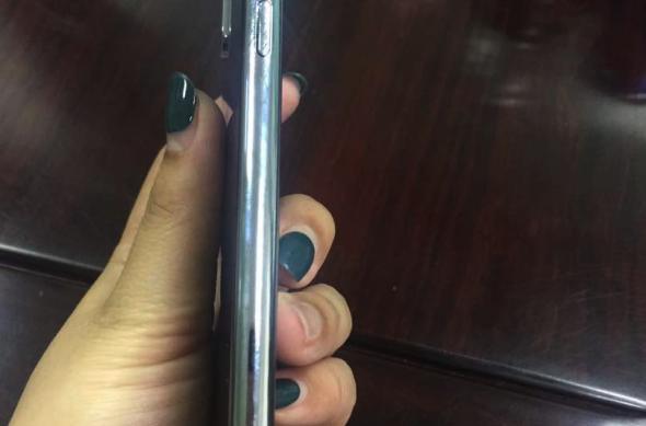 Galerie foto hands-on cu iPhone 8/ Edition (Leak): bgr-iphone-8-mockup-5.jpg