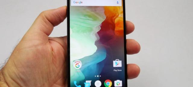 OnePlus 2 Review: cel mai bun telefon cu care nu o să te lauzi la prieteni anul acesta (Video)