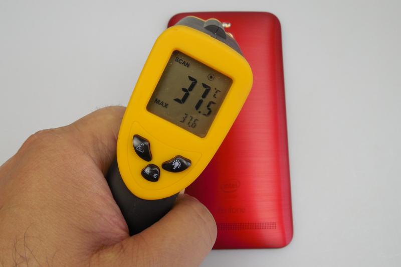 ASUS Zenfone 2 ZE551ML - Teste Mobilissimo.ro: Asus-ZenFone-2-Teste-Mobilissimo.ro_004.jpg