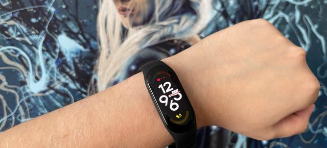 Brățara de fitness Xiaomi Band 8 a intrat deja în producție și este așteptată alături de Xiaomi 13 Ultra până la final de primăvară