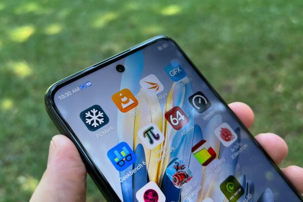 Nubia Focus Pro: Conectivitate rezonabilă cu WiFi 5 și aportul 5G