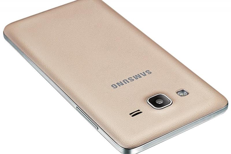 Samsung Galaxy On7 Pro - Fotografii oficiale: Samsung Galaxy On7 Pro (15).jpg