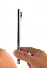 iPhone Air e mai ușor de reparat decât iPhone 17 Pro; iFixit confirmă accesul facil la baterie și porturi