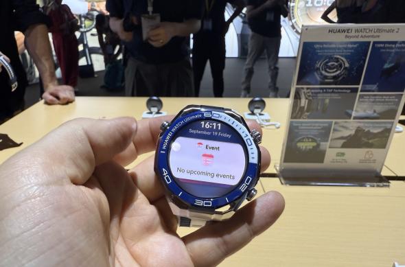 HUAWEI Watch Ultimate 2 - Fotografii hands-on: Photo 19.09.2025, 16 11 48.jpg