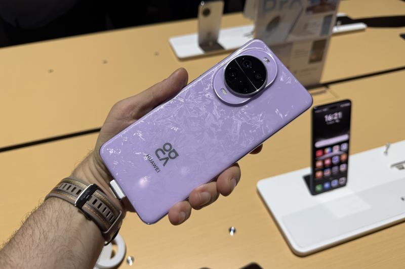 Huawei Nova 14 Pro - Fotografii hands-on: Photo 19.09.2025, 16 21 56.jpg