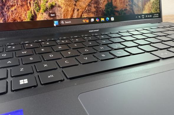 Acer Swift 16 AI - Unboxing: Photo 24.11.2025, 21 03 45.jpg