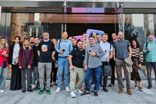 Am vizitat magazinul HONOR Alpha din Shenzhen şi vă spun ce pregăteşte compania pentru 2026