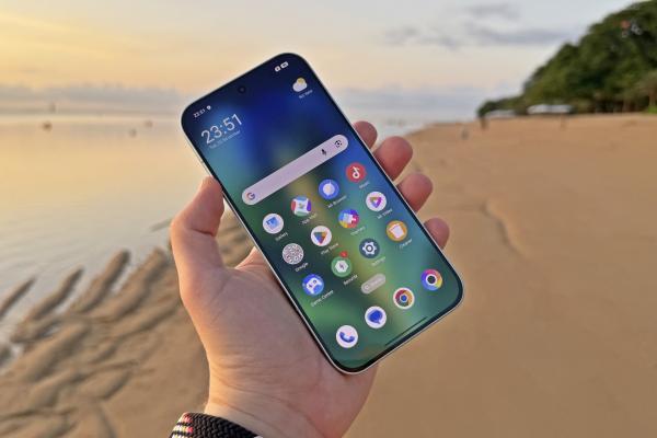 POCO F8 Pro: HyperOS aduce mult AI în limba română, interconectivitate cu iPhone și Mac