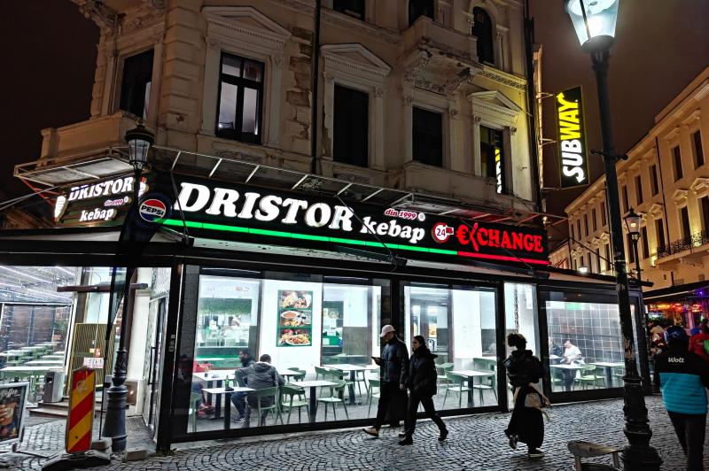 OnePlus 15 - Mostre noapte: OnePlus-15-Mostre-noapte033.jpg