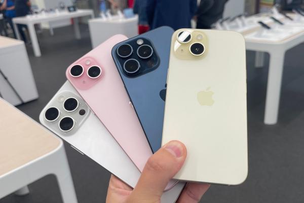 Eveniment iStyle iPhone 15