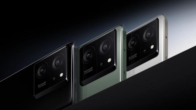 <b>Xiaomi 13T și Xiaomi 13T Pro se lansează oficial azi la ora 15:00 (ora României); Iată cum poți urmări evenimentul live</b>Mâine pe data de 26 septembrie 2023 avem bifat în calendar un nou eveniment Xiaomi, organizat pe plan european și menit să ne aducă lansarea noilor smartphone-uri Xiaomi 13T și Xiaomi 13T Pro. Acestea sunt flagship-urile 