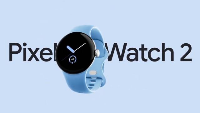 <b>Google Pixel Watch 2 apare într-un clip video oficial, cu săptămâni înainte de debut; Avem detalii despre funcțiile noului smarwatch</b>Google urmează să anunțe pe 4 octombrie noi dispozitive Pixel. În lumina reflectoarelor s-ar afla telefoanele Pixel 8 și Pixel 8 Pro, dar va fi prezentat și un nou smartwatch. Pixel Watch 2 ar aduce un design similar cu al predecesorului, acest lucru