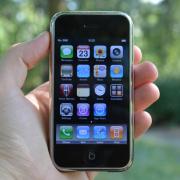 RETRO REVIEW iPhone 1 (2G): începutul poveştii iPhone şi al unui deceniu de telefoane cu adevărat deştepte