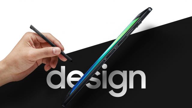 <b>Samsung Galaxy Tab A (2016) S-Pen este anunțată oficial; vine cu 3 GB RAM, difuzoare stereo și costă 440 dolari </b>Tableta Samsung Galaxy Tab A (2016) S-Pen devine astăzi oficială, moment în care aflăm prețul de comercializare și desigur dotările hardware pe care aceasta ni le oferă la pachet. După cum indică și denumirea sa, tableta aduce un stylus S-Pen la pachet