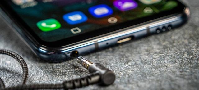 Turul Magazinelor #672: LG G8s ThinQ sub 1800 lei, telefoane LG şi Samsung la câteva sute de lei, huse Karl Lagerfeld pentru iPhone 11 Pro