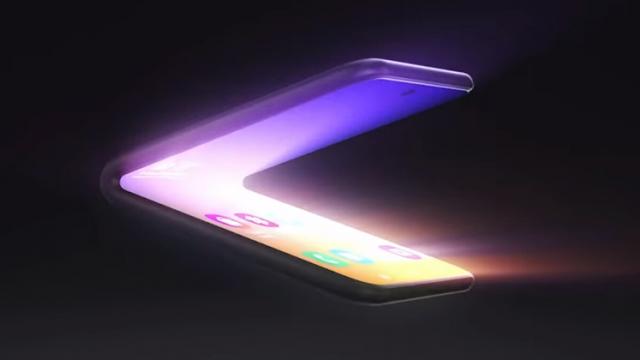 <b>Samsung Galaxy Fold 2 primeşte preţ, dată de lansare şi... o baterie mică</b>Dacă despre Samsung Galaxy S11 am scris până ne-a ieşit pe nas, acum este momentul să discutăm despre Galaxy Fold 2. Se pare că terminalul a primit în intervalul a 24 de ore câteva scăpări importante, precum preţ