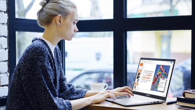 <b>Mini Turul Magazinelor #115: Laptop ASUS la preţ bun, Galaxy A30s, Redmi 8A cu discount + boxă Amazon cu ecran</b>Începutul de săptămână vă aduce şi mai multe oferte la produse tech variate. Avem un laptop azi pentru voi, unul entry level dar cu dotări peste medie, alături de un telefon cu baterie foarte generoasă, dar şi 