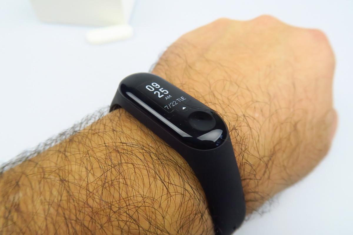 Xiaomi Mi Band 3 Review: o brăţară de fitness comodă dar nu foarte ...