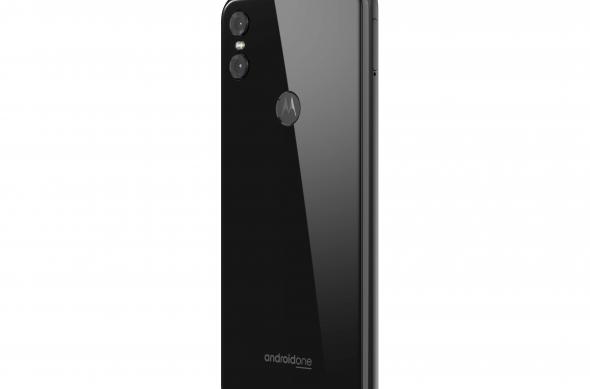 Motorola One, fotografii oficiale: Motorola-One-Black-Dyn-Backside-Right.jpg