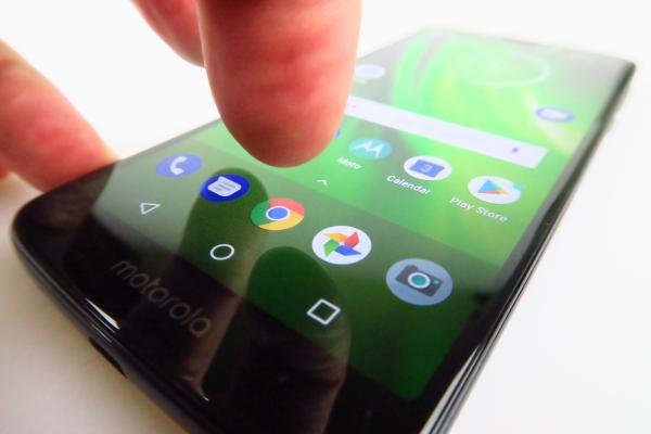 Motorola Moto G6 Play: Benchmark-uri modeste şi atât