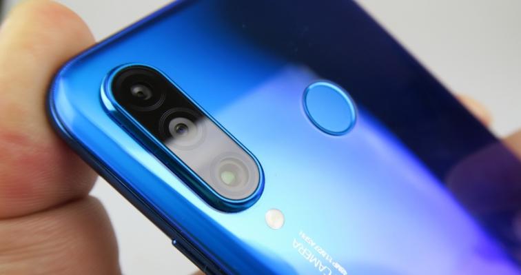 Mini Turul Magazinelor #108: Huawei P30 Lite în sfârşit la preţ corect, Xiaomi Mi 8 Lite la reducere şi telefon cu baterie de 13.000 mAh