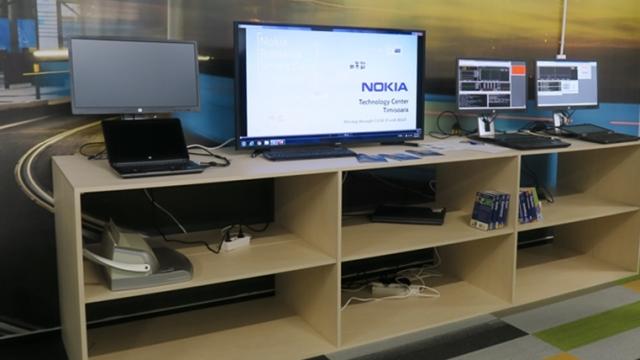 <b>Nokia anunță extinderea campusului din Timișoara unde se găsește cel mai mare centru de cercetare și dezvoltare telecom din România!</b>Un anunț foarte important a sosit astăzi din partea Nokia România care a dezvăluit extinderea campusului din Timișoara, locație unde investițiile totale au atins suma de 73 milioane. Departamentul Cercetare și Dezvoltare proaspăt dezvăluit va 
