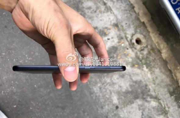 Xiaomi Mi 5c - Fotografii hands-on leak: uniqlo_1_a20428f3817b321ba54d7957f0c3cc99.jpg