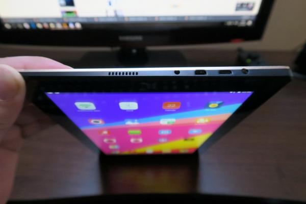 Onda OBook 20 Plus: Conectivitate tipică, poate fără unele mofturi răsfăţate în trecut