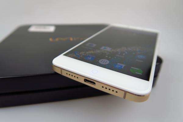 UMi Super - Unboxing