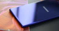 Doogee MIX e cea mai nouă clonă Xiaomi Mi MIX, îi imită designul edge to edge