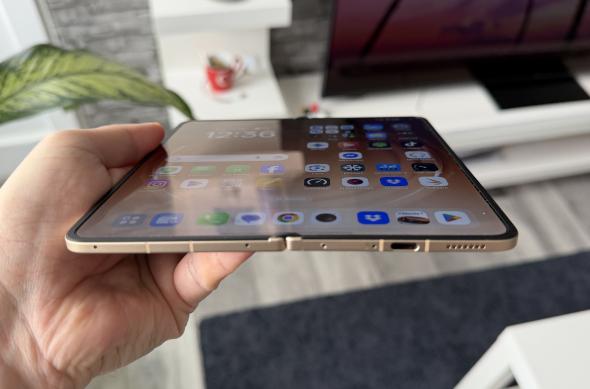 OPPO Find N6 - Fotografii (design): OPPO-Find-N6-Design_ (7).jpg