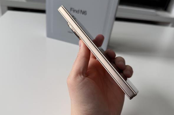 OPPO Find N6 - Fotografii (unboxing): OPPO-Find-N6-Unboxing_ (5).jpg