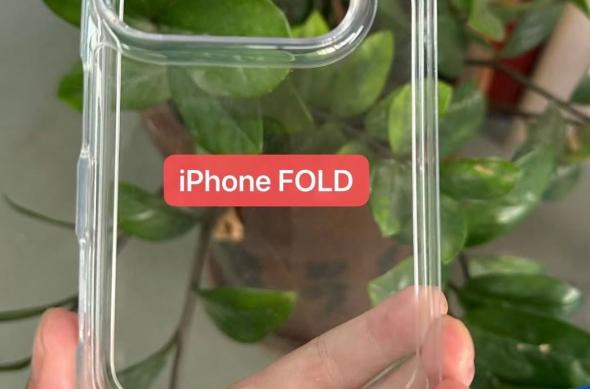 Huse iPhone Ultra - Leak: download - 2026-04-20T124300.839.jpg