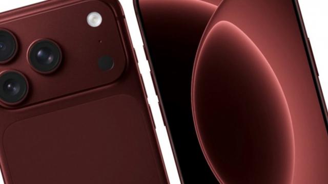 <b>Android „fură” culoarea anului: Noul roșu vișină de pe iPhone 18 Pro, anticipat de marii producători rivali</b>Digital Chat Station este la treabă la început de săptămână și vine cu o veste interesantă. Aparent brandurile producătoare de telefoane Android vor să anticipeze noua paletă cromatică a lui iPhone 18 Pro, fiind cu ochii spre nuanța 