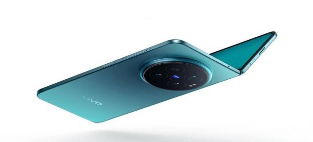 vivo X Fold6, listat înainte de lansarea internațională: Avem detalii privind configurația, bateria și o posibilă sumă de comercializare