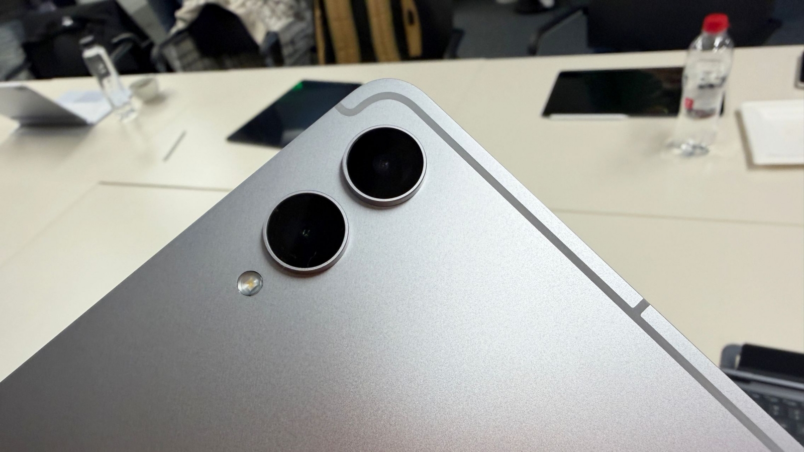 Samsung Galaxy Tab S12 Ultra - Fotografii Hands On (galerie)