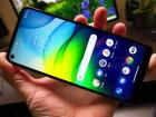 Motorola Moto G9 Power: Design ce aduce cu denimul în spate, bărbie mare, încă manevrabil