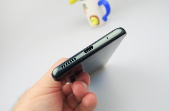 Putere volum Motorola Moto G9 Power: Motorola-Moto-G9-Power_110.JPG