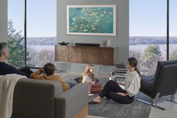 Samsung The Frame - Opera de artă QLED de 163 cm cu funcții smart și sunet imersiv, cel mai interesant Smart TV în zona Lifestyle