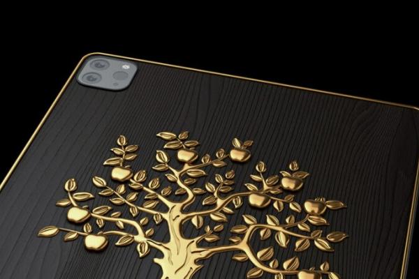 Opulență maximă: iPad Pro ornat cu 1 kilogram de aur, inscripționat cu citatele lui Steve Jobs, “tunat” de Caviar