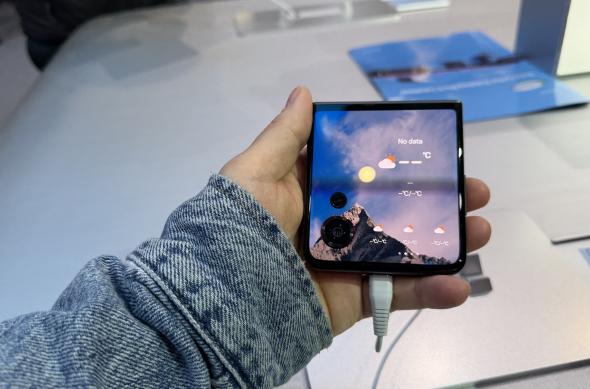 Turul standului ZTE - MWC 2026: img033.jpg