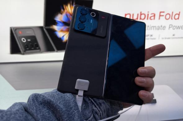 Turul standului ZTE - MWC 2026: img010.jpg