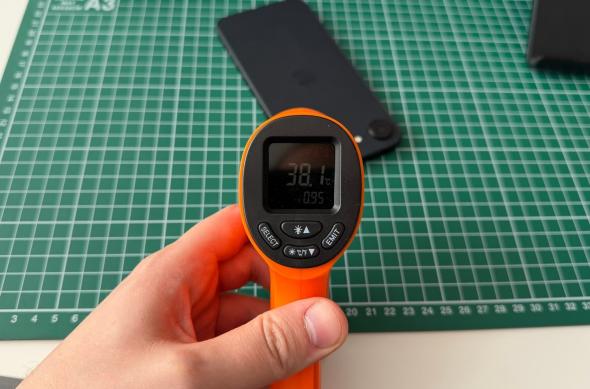 Apple iPhone 17e - Test termic: Photo 14.03.2026, 09 56 27.jpg