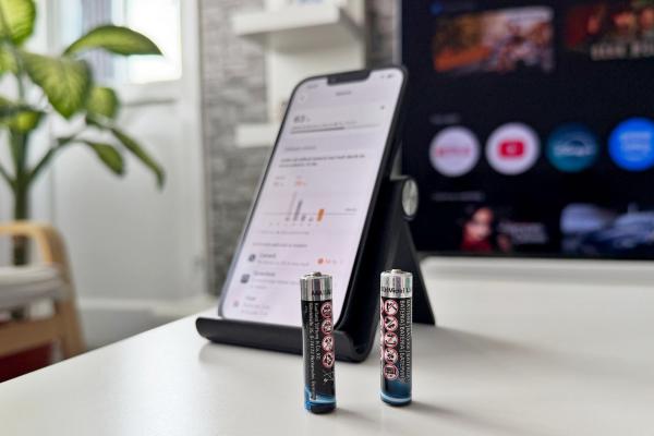 Apple iPhone 17e: Baterie care profită de eficiența lui A19, câștigă 2 ore extra de playback video, are MagSafe