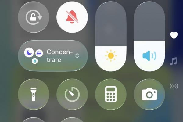 Apple iPhone 17e - Screenshots UI
