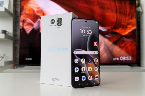 Motorola edge 70 Fusion - Unboxing