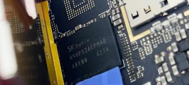 Companii din China prinse cu specificații falsificate: tablete cu RAM și stocare umflate din software, laptopuri cu CPU vechi