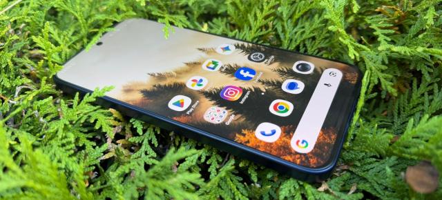 TCL P80 Ultra: Hardware cu un salt la ecran, cameră