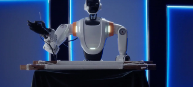 CES 2026: LG va prezenta un robot umanoid care îţi face treburile prin casă (video)